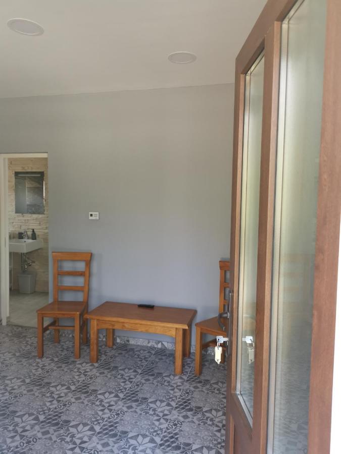 Podlovics Tanya Panzio Apartment Kemecse Luaran gambar