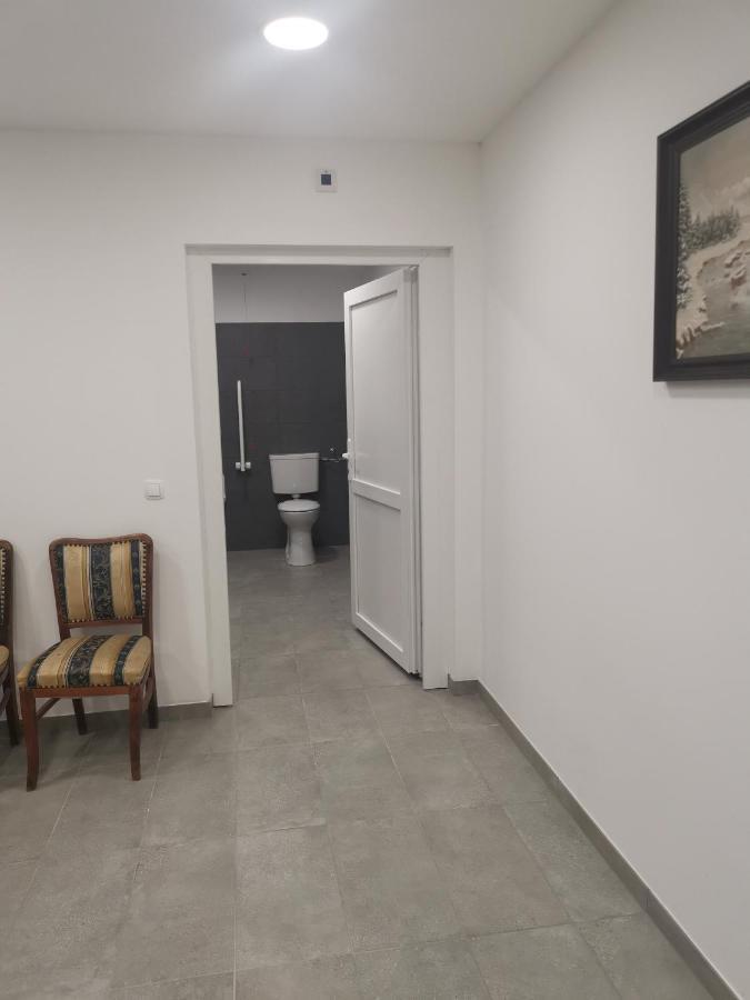 Podlovics Tanya Panzio Apartment Kemecse Luaran gambar