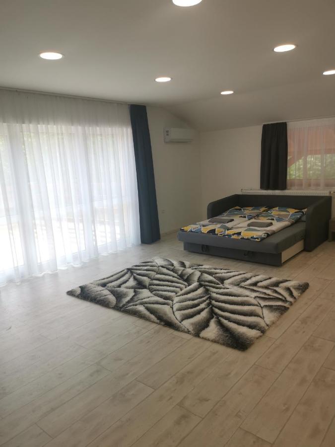 Podlovics Tanya Panzio Apartment Kemecse Luaran gambar